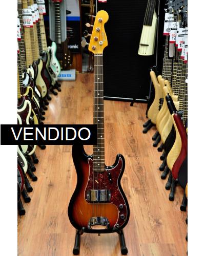 Fender American Vintage 62 Precision Bass
